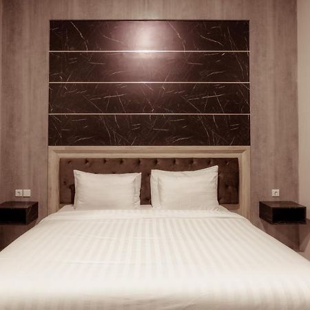 Giri Palma Hotel Malang Extérieur photo